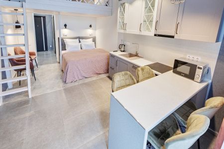 Апартаменты студио 2-местные 1-комнатные вид на бассейн "М" АкваDeLuxe