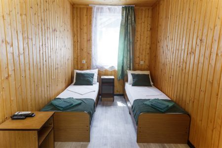 Домик 2-хместный номер в летнем домике