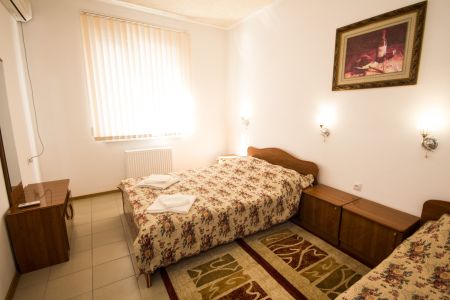 Семейный 3-местный 2-комнатный №4