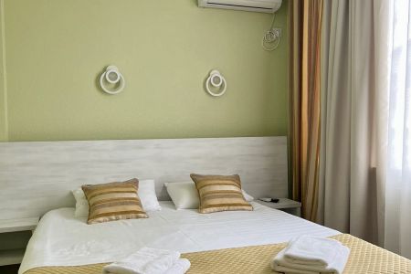 Стандартный 4-местный 2-комнатный