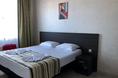 Люкс 4-местный 2-комн.