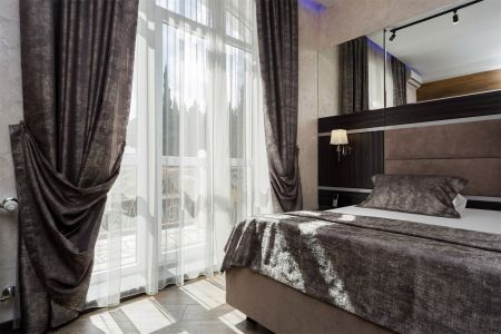 Люкс 2-местный 2-комнатный с балконом