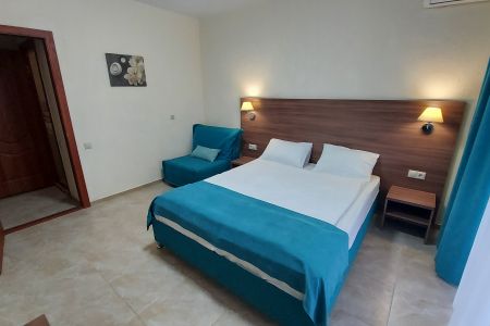 Делюкс Делюкс 3-местный