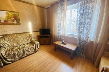 Семейный Семейный 5-местный