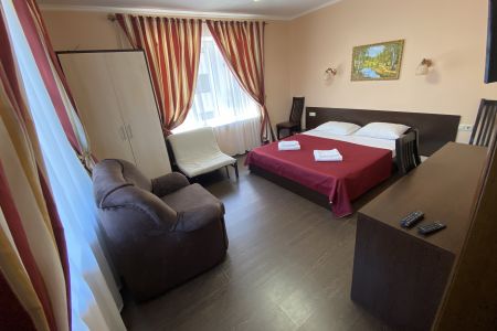 Люкс 4-местный 2-комнатный