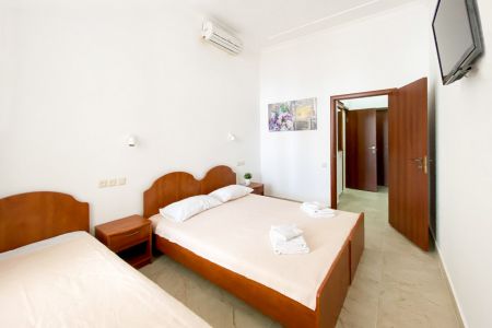 Стандарт 3-местный 1-комнатный с террасой