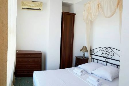 Люкс 4-местный 2-этажный 3-комнатный с видом на море (с балконом, лоджией)