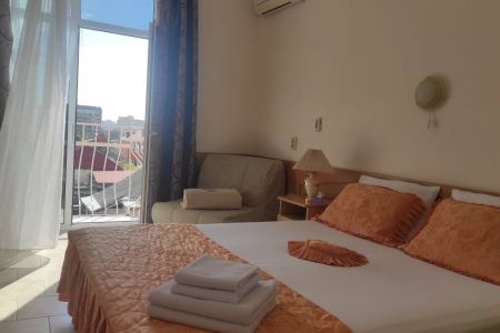 Стандарт Плюс 2-местный с балконом №32