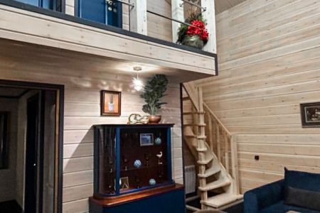 Барн 8-местный №2