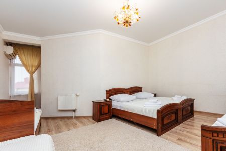 Семейный Семейный 4-местный №21