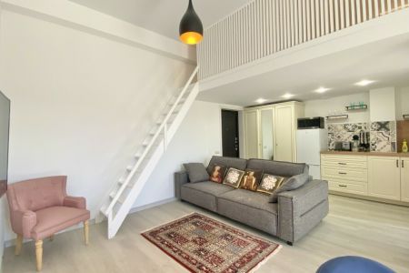 Апартаменты 0104 Мезонин 4-местный с балконом