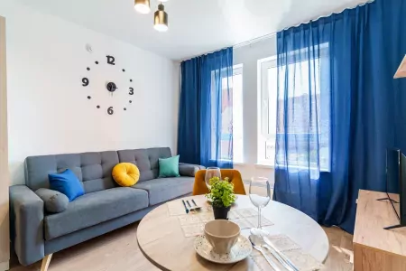 Апартаменты Мурата Ахеджака д. 5 / 95 от LetoApart