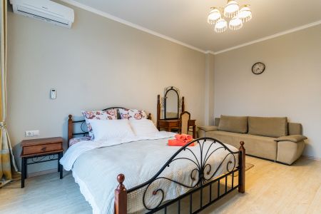 Апартаменты Верхняя, д. 13к1 / 7 от LetoApart