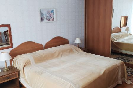 Джуниор сюит 2-местный 2-комнатный с балконом и ванной ЮГ корпус 2