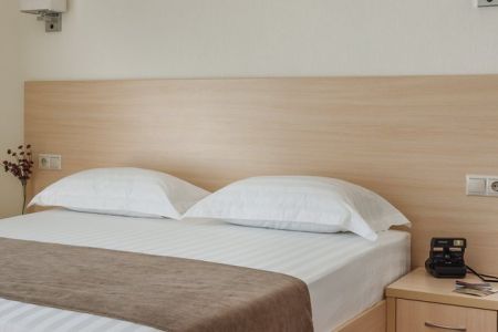 Стандартный 4-местный (фрагментарный вид на море)