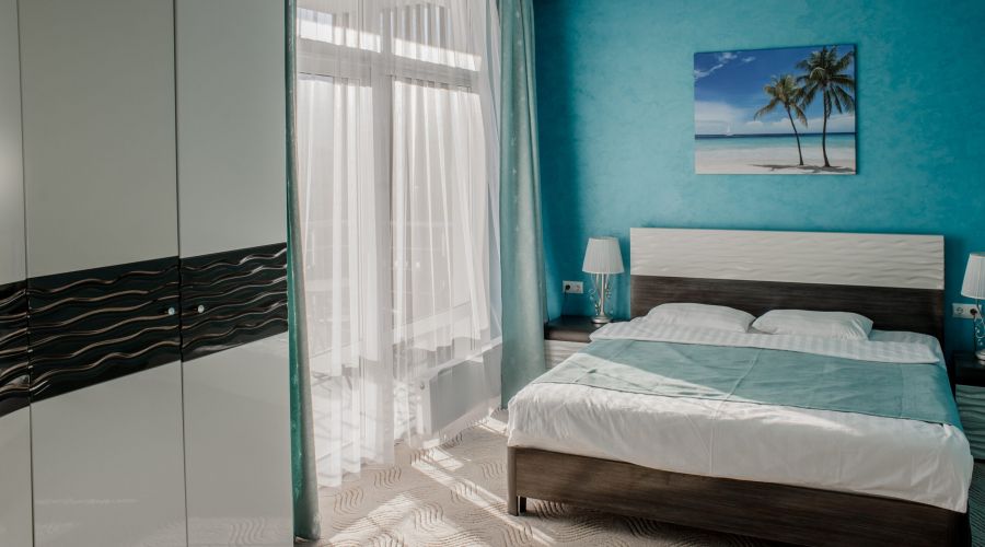 Люкс 4-местный 2-комнатный