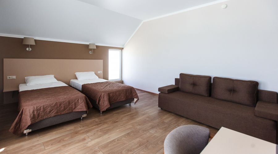 Студия Студия 3 местный с балконом и видом на море