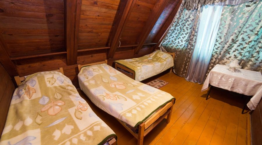 Эконом 3-местный 1-комнатный с удобствами на блок (Летний домик)(Эк)