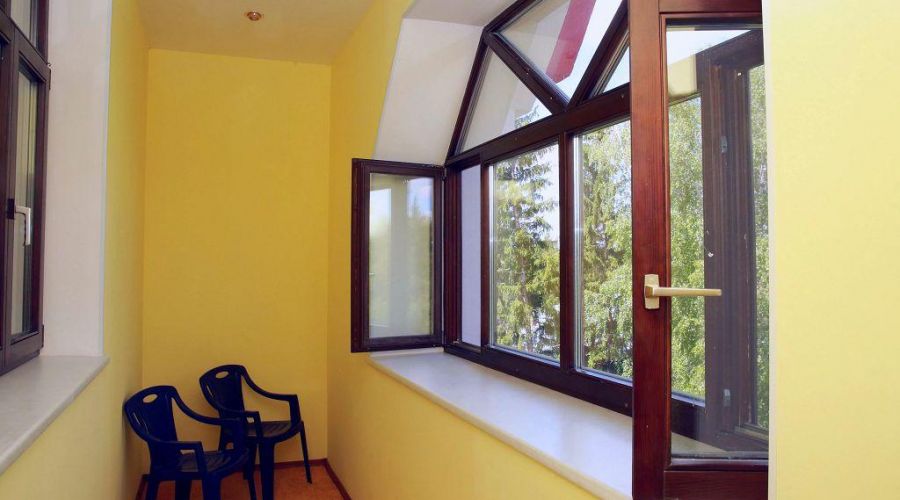 Полулюкс №404