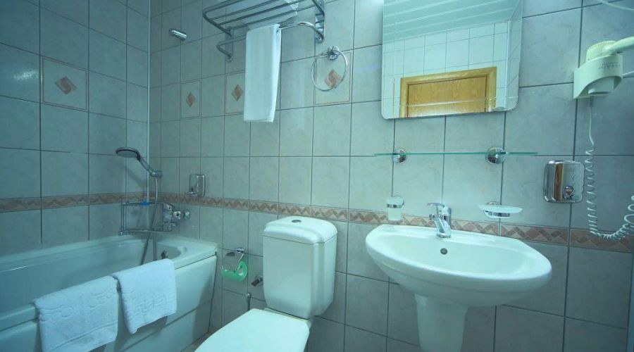 2-местный 3-комнатный полулюкс