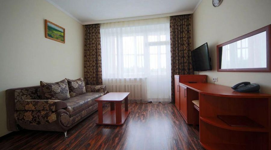 2-местный 3-комнатный полулюкс