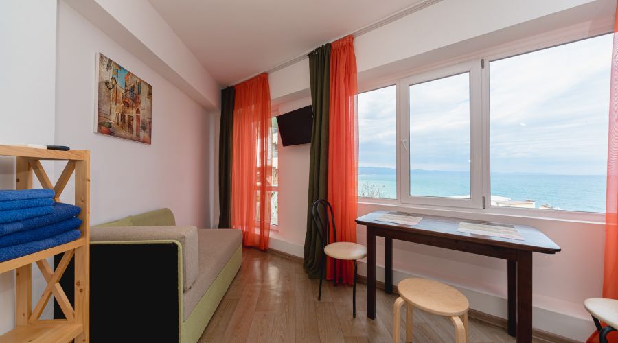 Номер ВИП 2-комнатный 2-местный