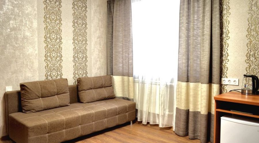 Люкс 1-местный 2-комнатный (коттедж 3) без балкона, 1-2 этаж