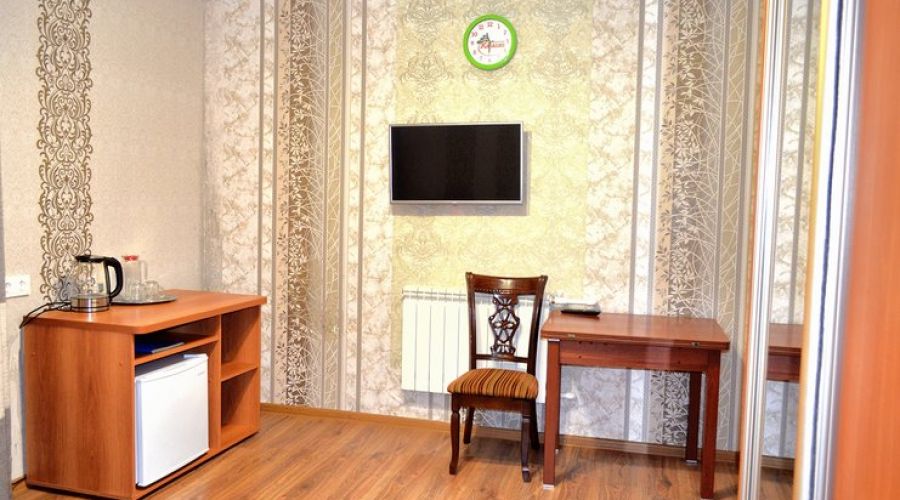 Люкс 1-местный 2-комнатный (коттедж 3) без балкона, 1-2 этаж