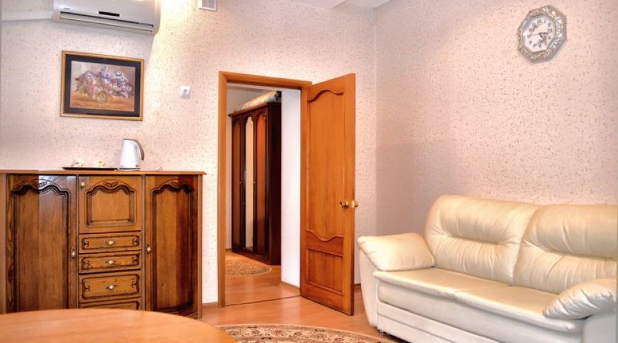 Люкс Семейный 1-местный 2-комнатный (корпус 1) с балконом