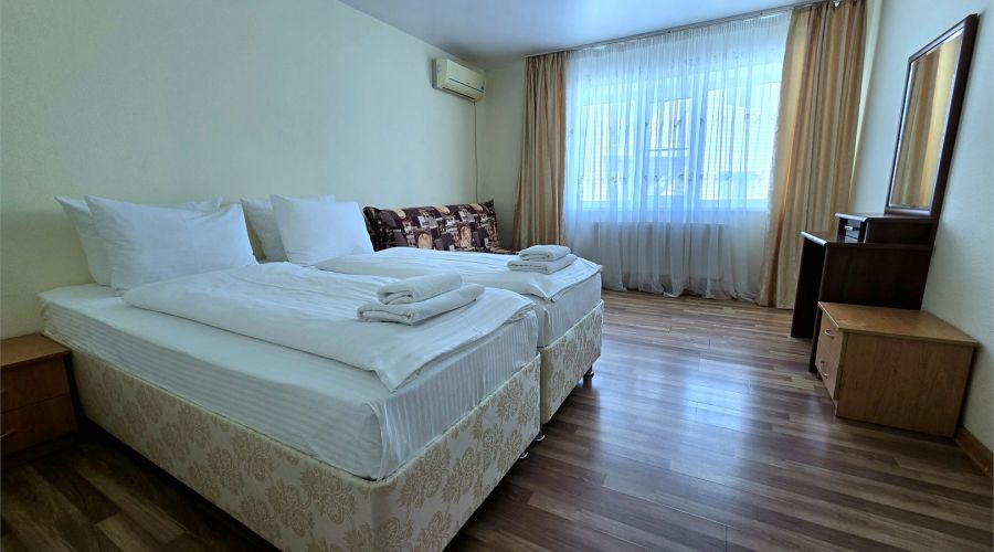 Апартаменты апартаменты с кухней, стиральной машиной и балконом