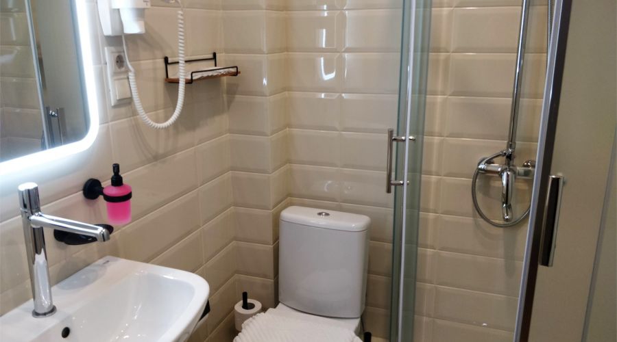 Семейный Улучшенный 4-местный 2-комнатный