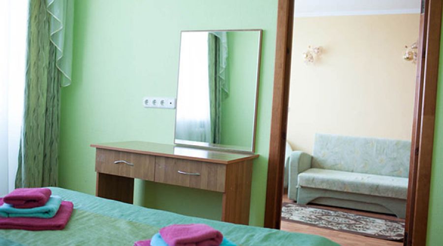 Семейный 2-местный 2-комнатный корпус 1