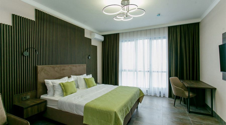 Люкс Двухкомнатный Люкс с видом на море и балконом