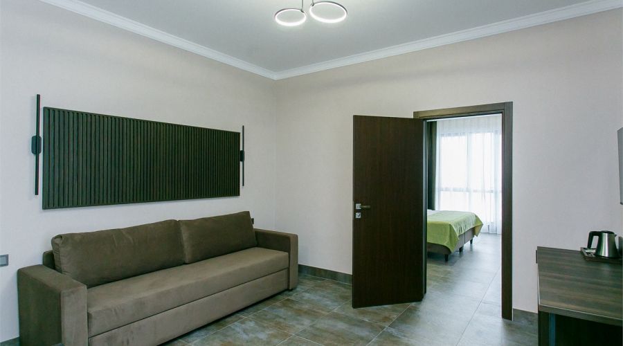 Люкс Двухкомнатный Люкс с видом на море и балконом