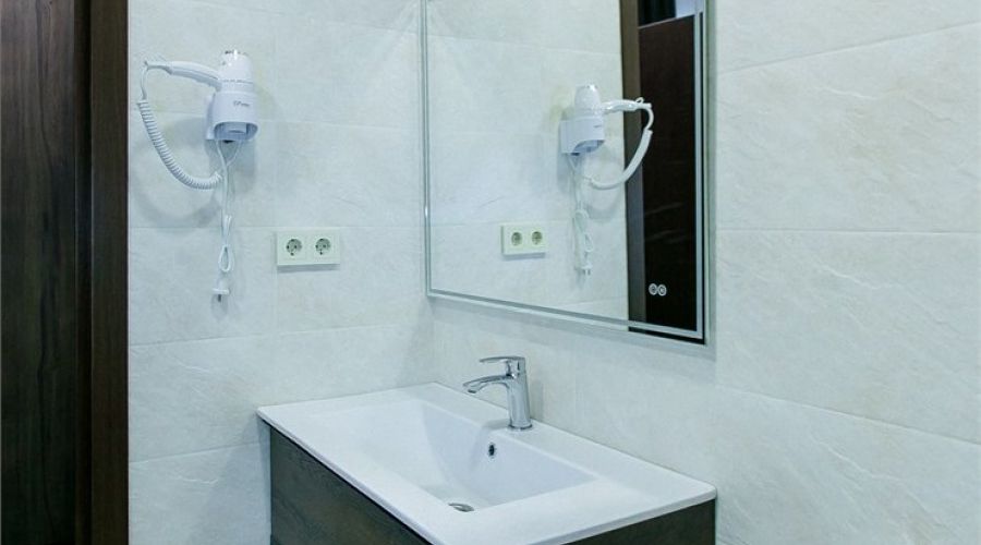 Люкс Двухкомнатный Люкс с видом на море и балконом