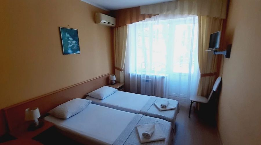 Стандарт 2-местный с балконом