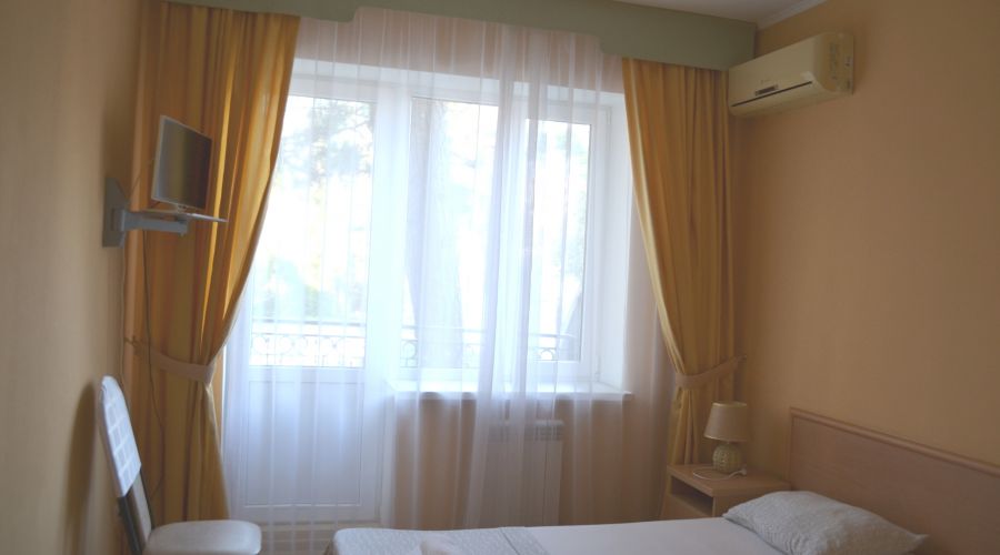 Стандарт 2-местный с балконом