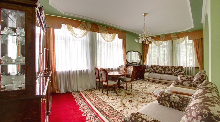 Улучшенный номер  двухместн. двухкомн. 1 кат.