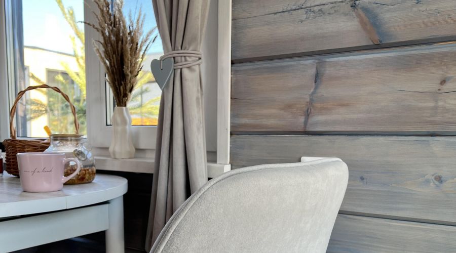 Дом 4-местный Белый