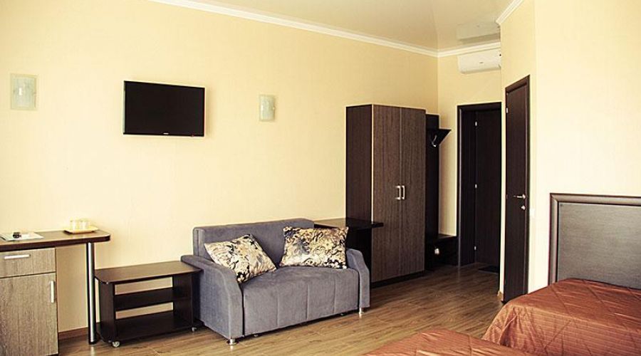 Трехместный номер «Стандарт плюс»