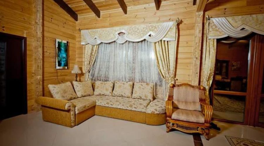 Вилла у бассейна