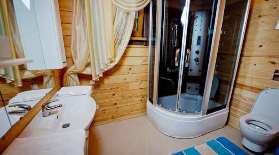 Вилла у бассейна