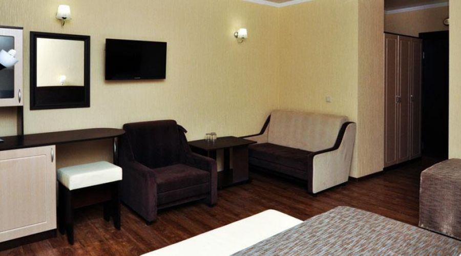 Полулюкс - 3х местный с балконом