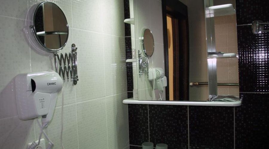 Полулюкс - 3х местный с балконом