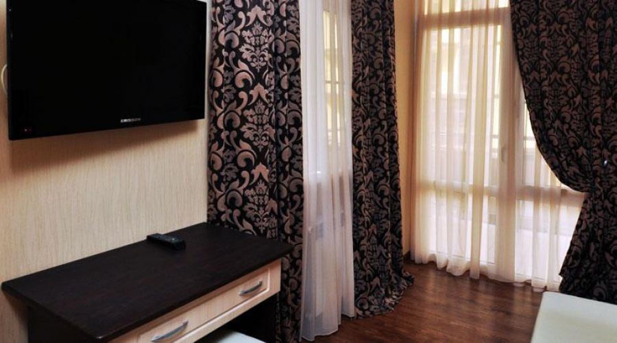 Люкс - 2х комнатный с балконом