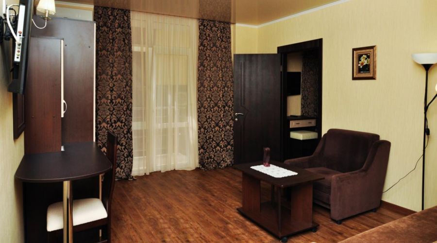 Люкс - 2х комнатный с балконом