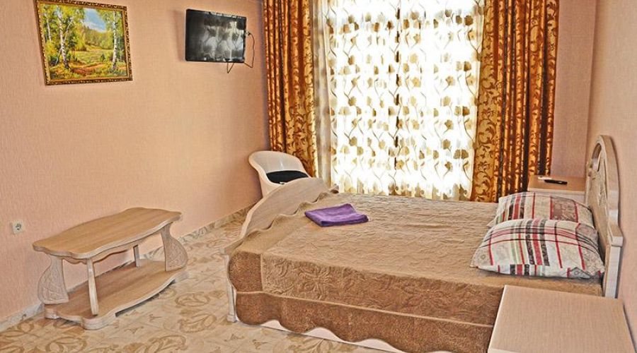 Семейный двухкомнатный номер.