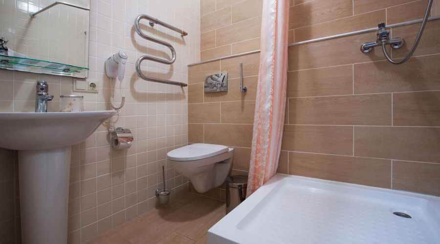 ДЖУНИОР СЮИТ