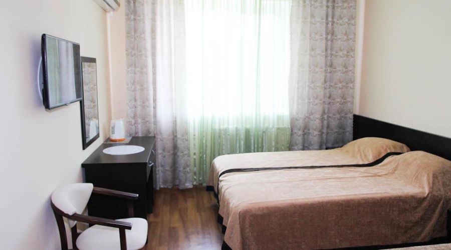 Полулюкс (двухместный и трехместный)