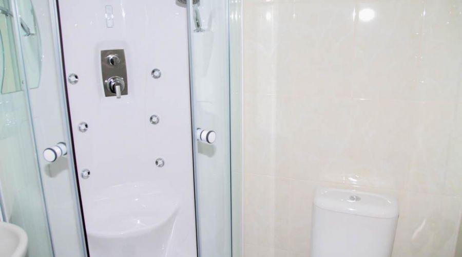 Полулюкс (двухместный и трехместный)